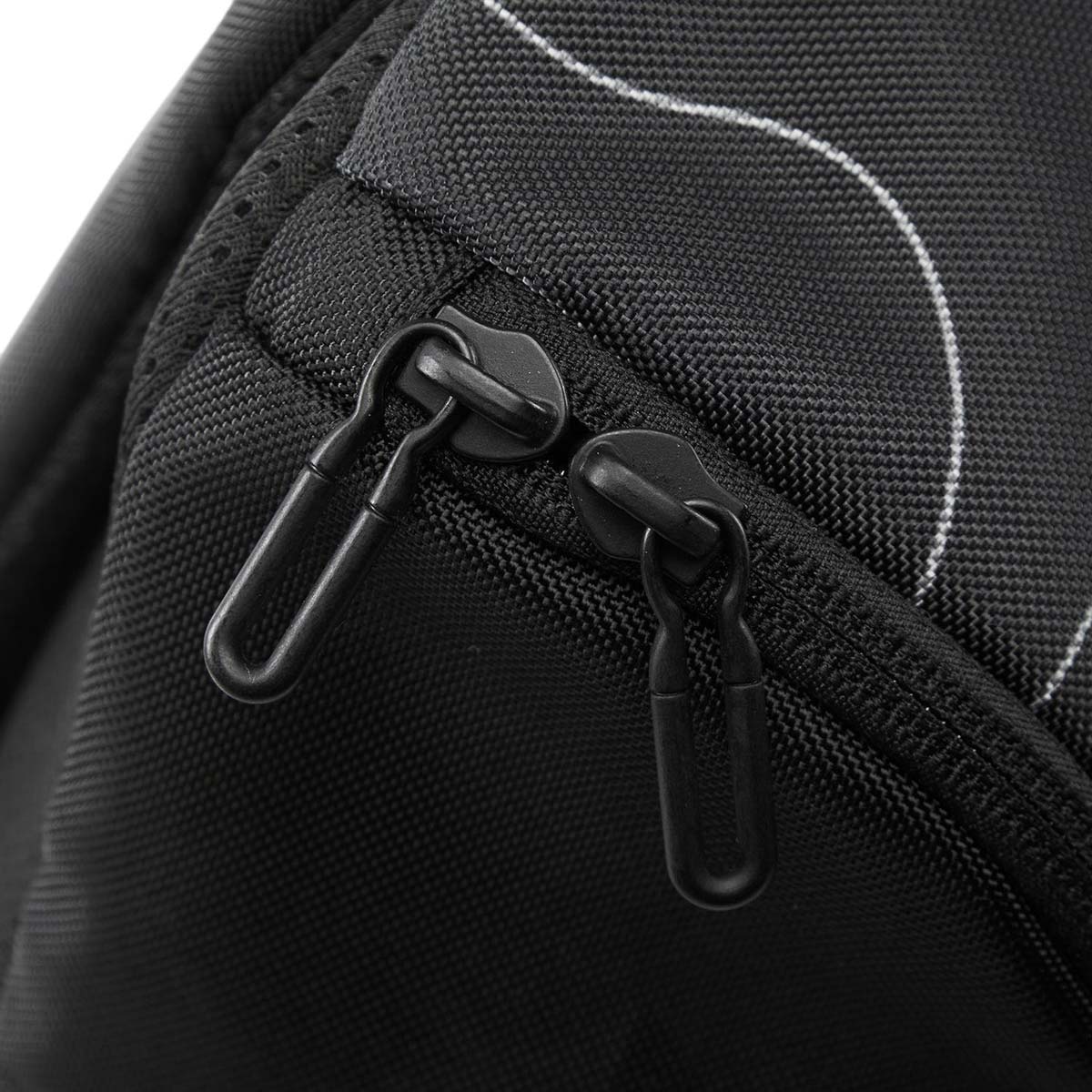 LI-NING Rucksack Dynamic Power schwarz – Bild 5