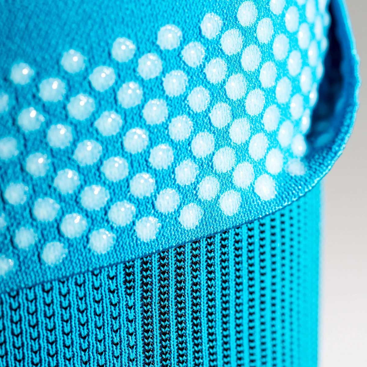 Bauerfeind Knie Kompressionsbandage blau L – Bild 2