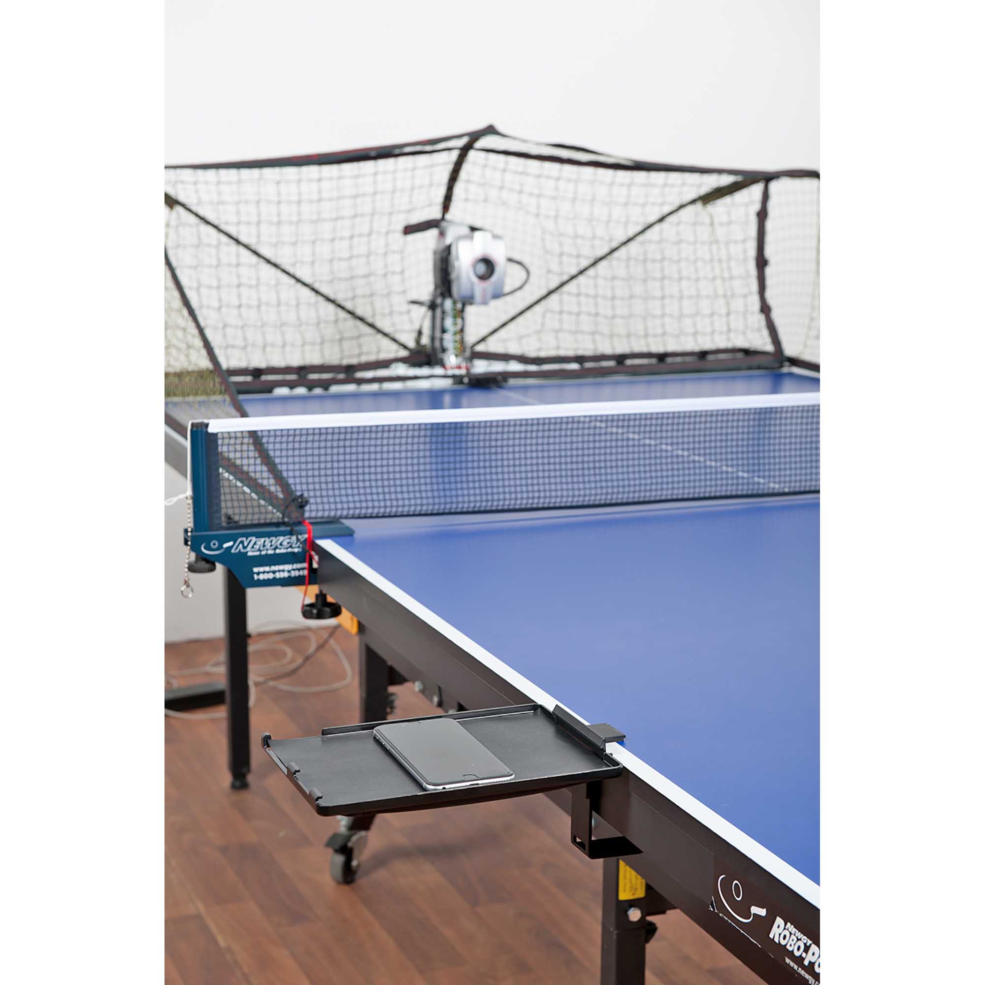 Donic Newgy Robo-Pong 3050XL inkl. 72 Donic Coach P40+ Bälle